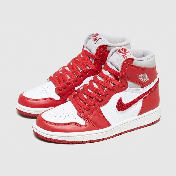 AJ1 Red High