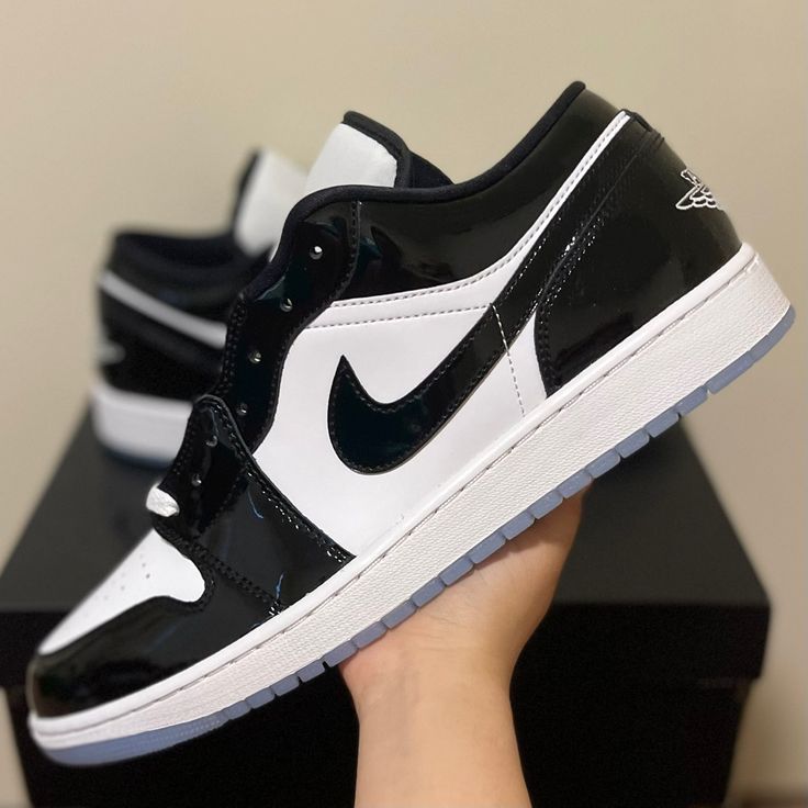 AJ1 Low Concord