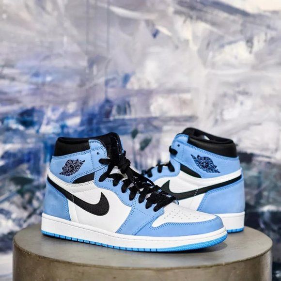 AJ1 HIGH University Blue